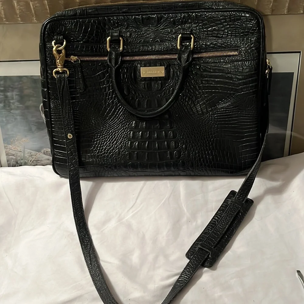 Brahmin bag. - Picture 2 of 13